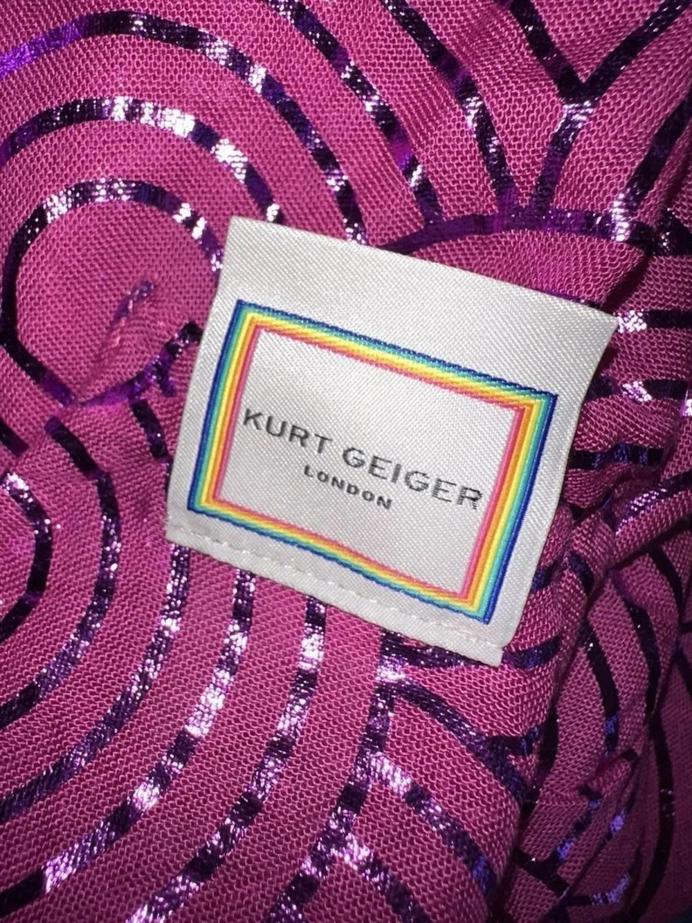 Kurt Geiger Metallic Fuchsia Sequin Circle Scarf